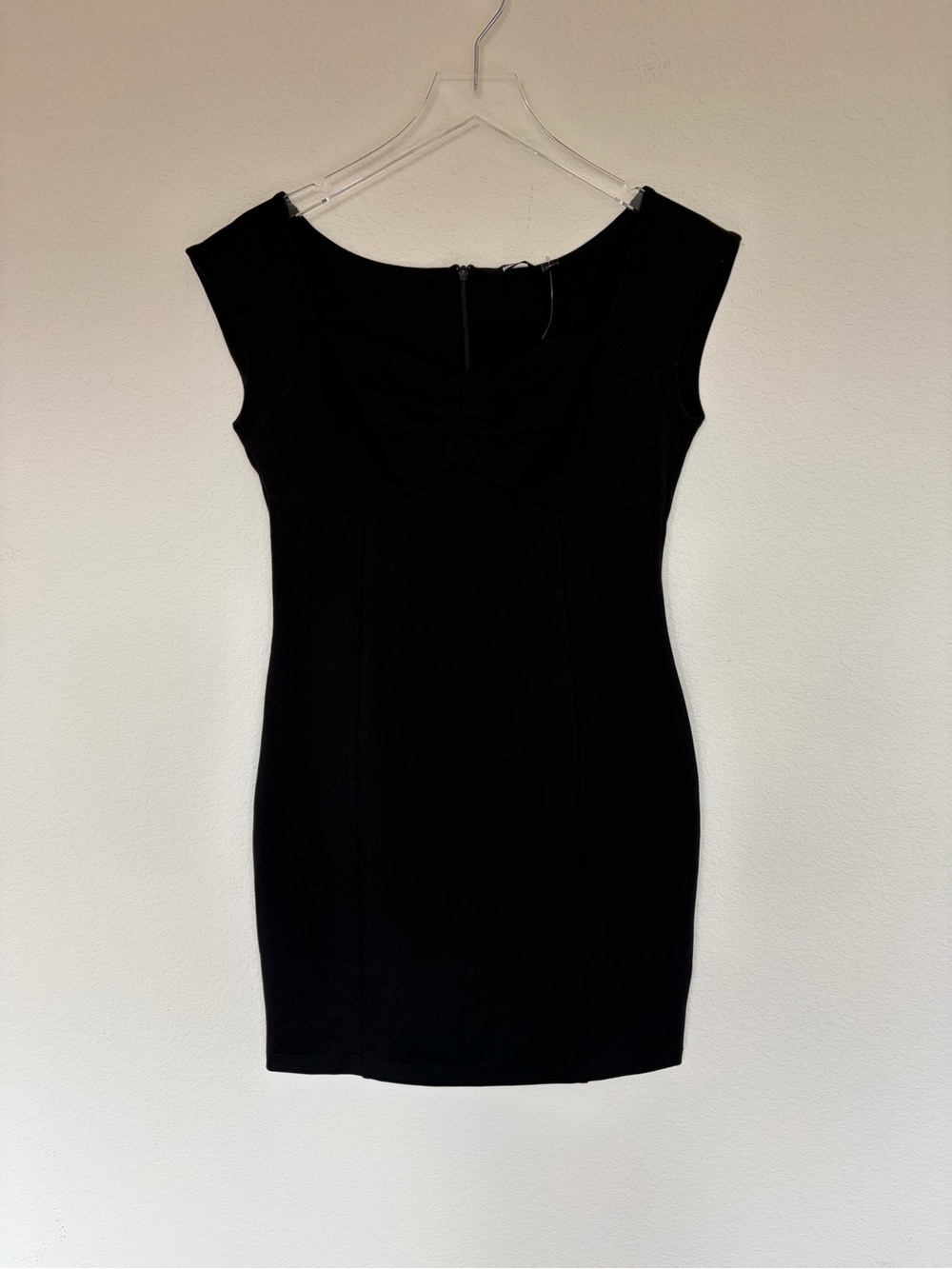 Betabrand Classic Black Cap-Sleeve Sheath Dress | M